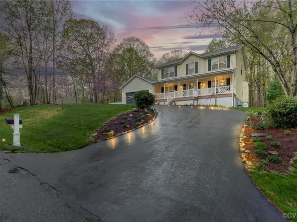 361 Rudolph St, Ruckersville, VA 22968