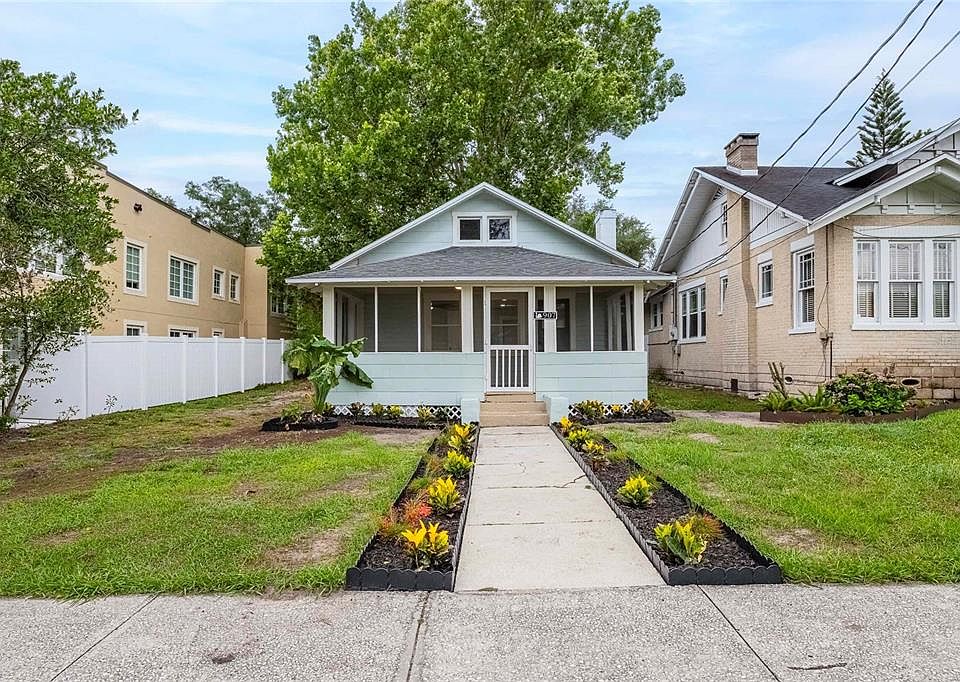 1st image of 907 E PALMETTO STREET