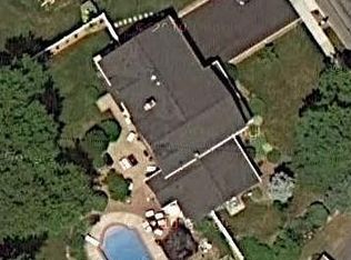 240 Knoll Rd, Boonton, NJ 07005