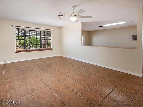 3rd image of 3936 Brighthill Ave