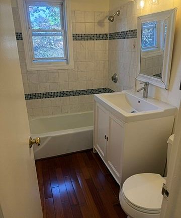 5th image of 112 Litchfield Pines Dr APT C