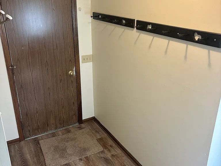1227 Suffield Cir NW — Photo 12