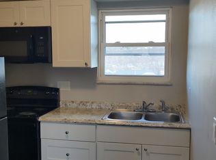 639 Russian St APT 8, California, PA