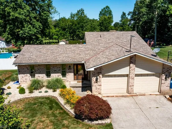 48180 N Ridge Rd, Amherst, OH 44001