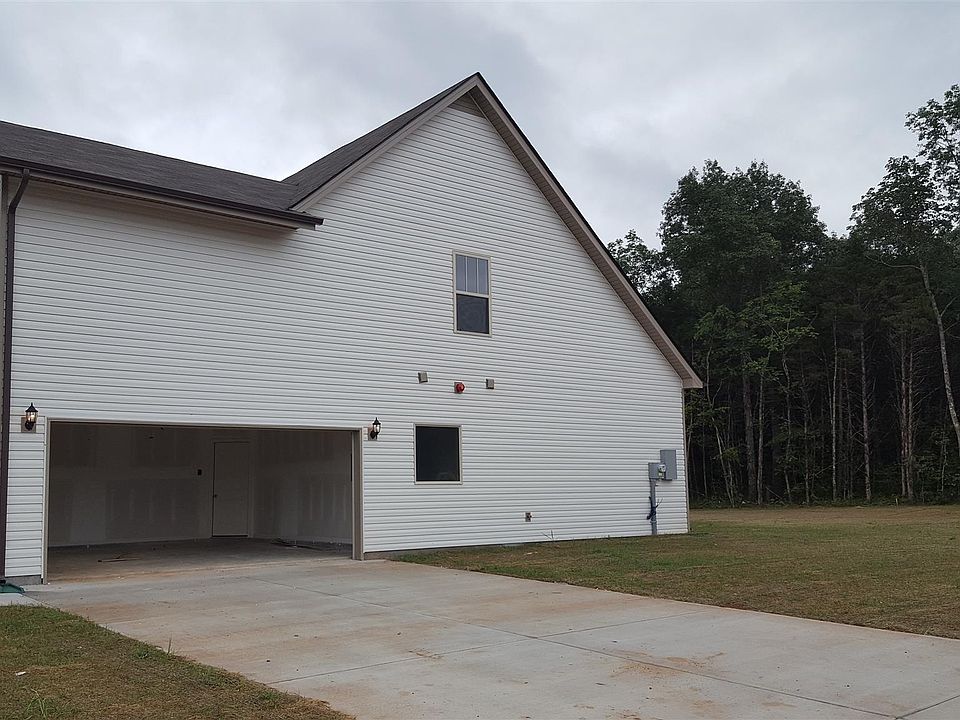 2nd image of 132 Creeksbend Lot 132