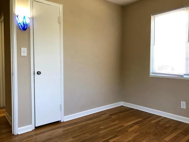 500 Lamont Dr #2 — Photo 8