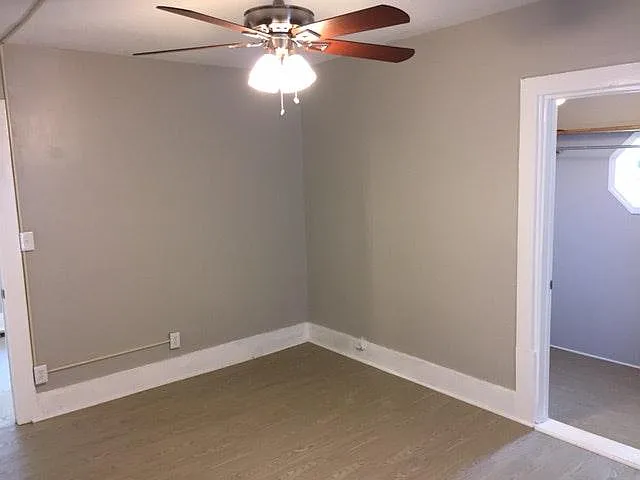 515 Camden Ave — Photo 13