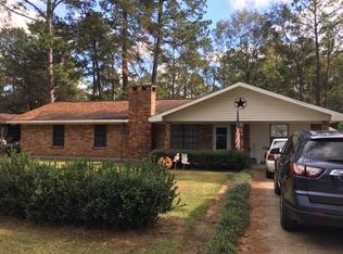 335 Holly St, Vidor, TX 77662