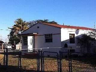 3rd image of 1130 Wilmington St
