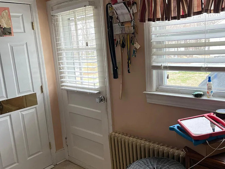 18 Barone St #B — Photo 11