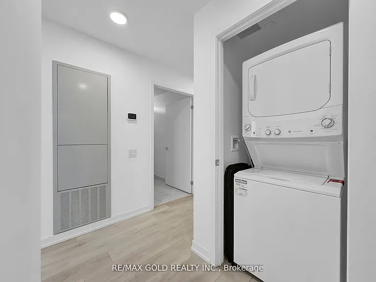 4065 Confederation Pkwy #1208 — Photo 21