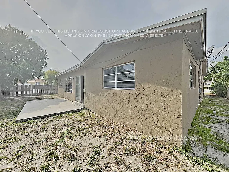 7936 Miramar Pkwy — Photo 21