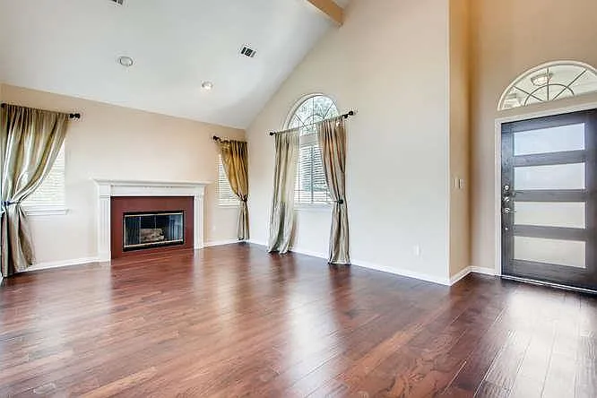 400 Canyon Rim Dr — Photo 5