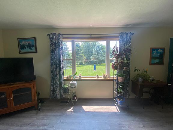 3rd image of 6103 County Road 191