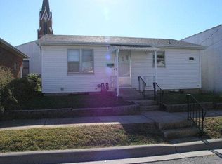 204 Flower St, Waterloo, IL 62298