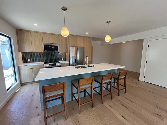 Closer view of the kitchen and dining nook