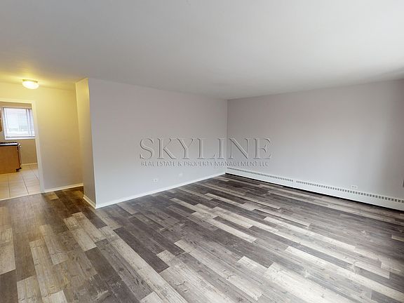 4th image of 6833 N Oakley Ave APT 2B