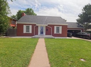 941 Apache St, Cheyenne, WY 82009