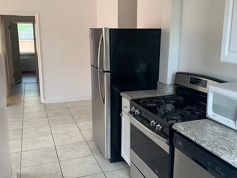 5506 Fifth Avenue — Photo 133