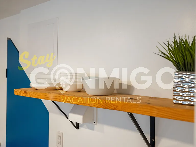 1041 E Platinum Way #1 — Photo 7