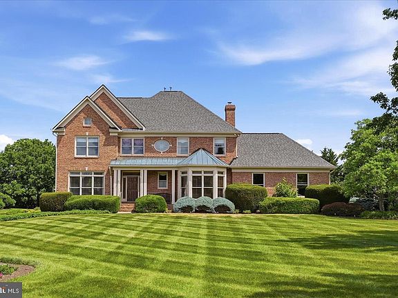 4th image of 144 Widener Dr