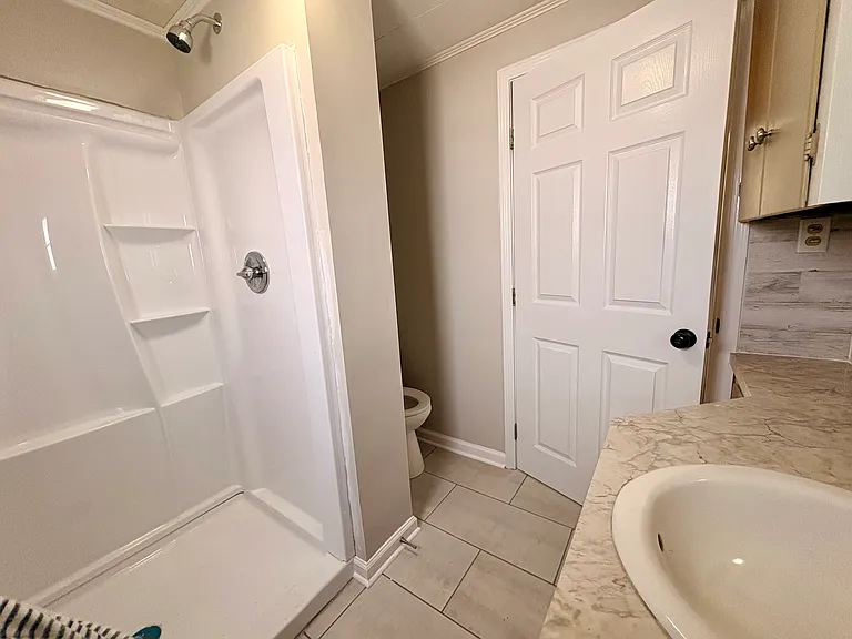 1318 Nutwood St — Photo 11