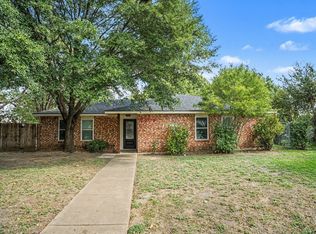 8608 Elderberry Ct, Dallas, TX 75249