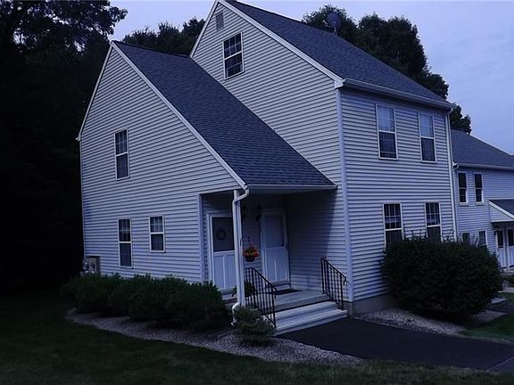 Wonderful 1st floor end unit