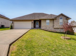 4419 N Shirley Ave, Springfield, MO 65803