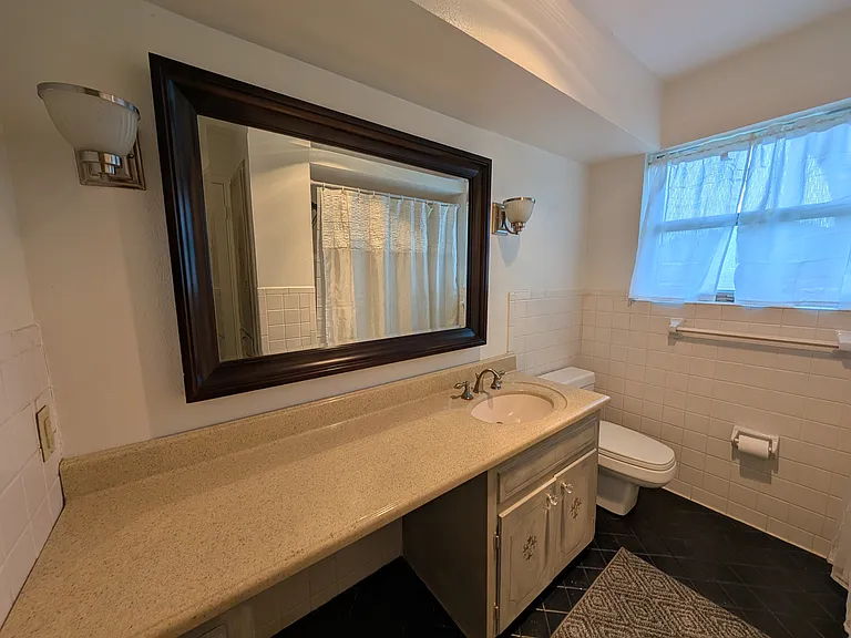 4715 Skillman St #A — Photo 25