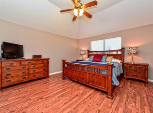1001 Cedarridge Ct, Leander, TX 78641