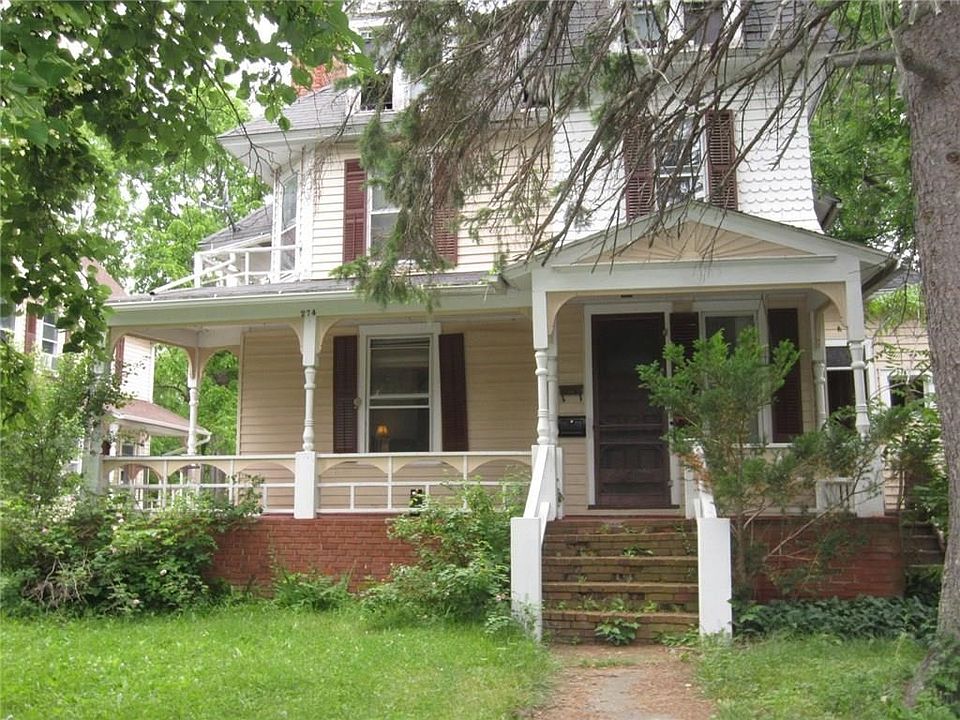 1st image of 274 Gibson St