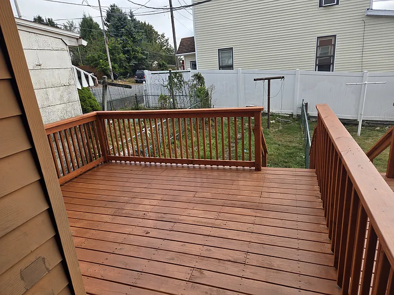 661 Vine St — Photo 15