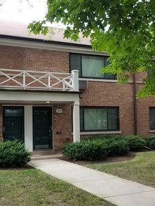 704 Dodge Ave, Evanston, IL, 60202