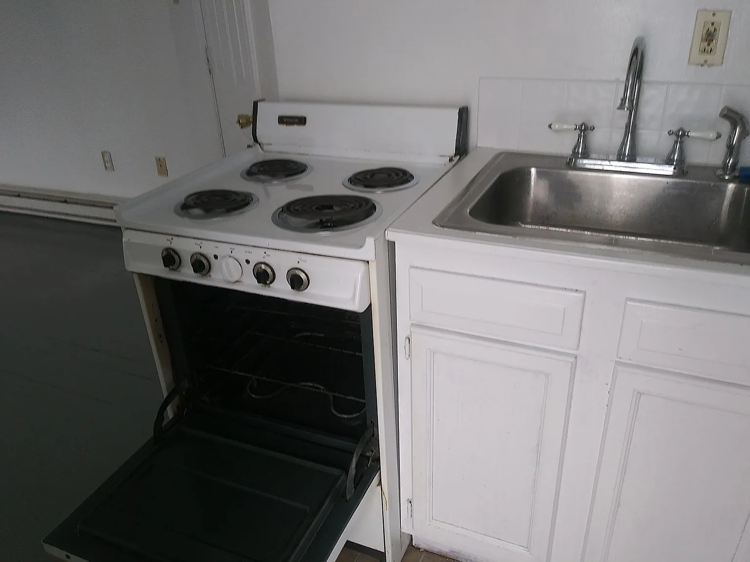 1 bed, 500 sqft, $1,050 — Photo 4