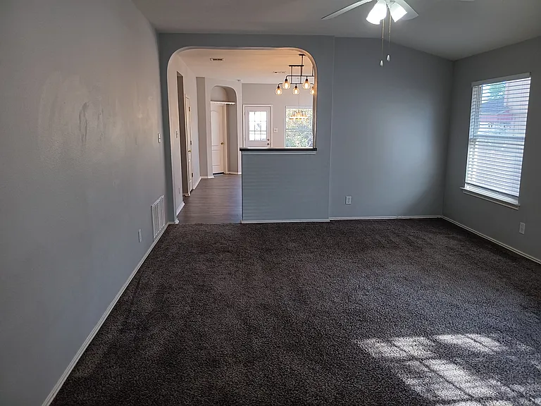 518 Lynx Mtn — Photo 3