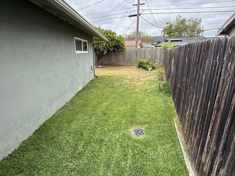 1363 Avalon St — Photo 4