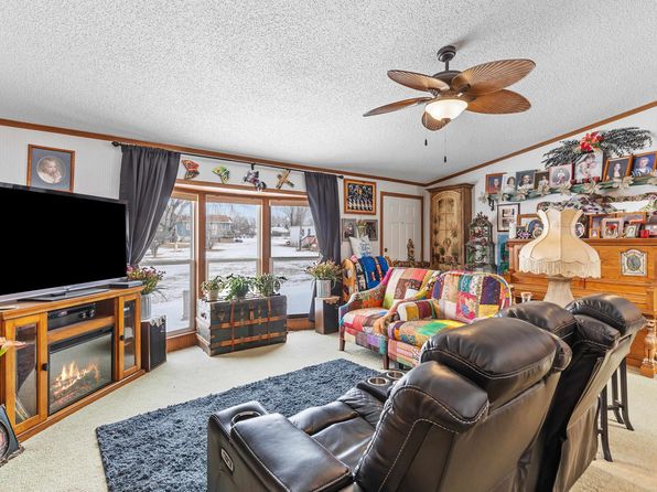 rapid-city-south-dakota-117827752 picture