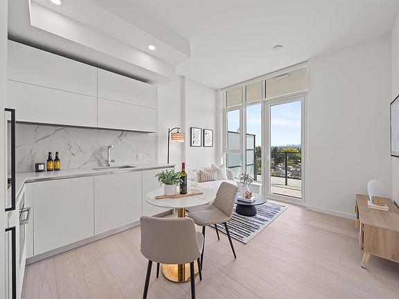 3rd image of 8415 Granville St #904