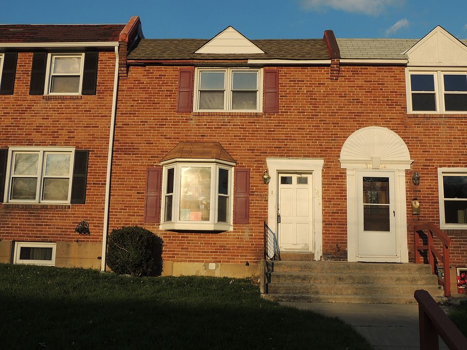 1st image of 3006 W Court Ave