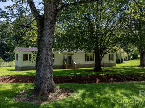 2660 Barrier Loop, Morganton, NC 28655