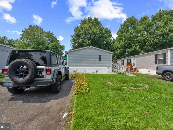 1944 Sidnee Dr, Edgewood, MD 21040