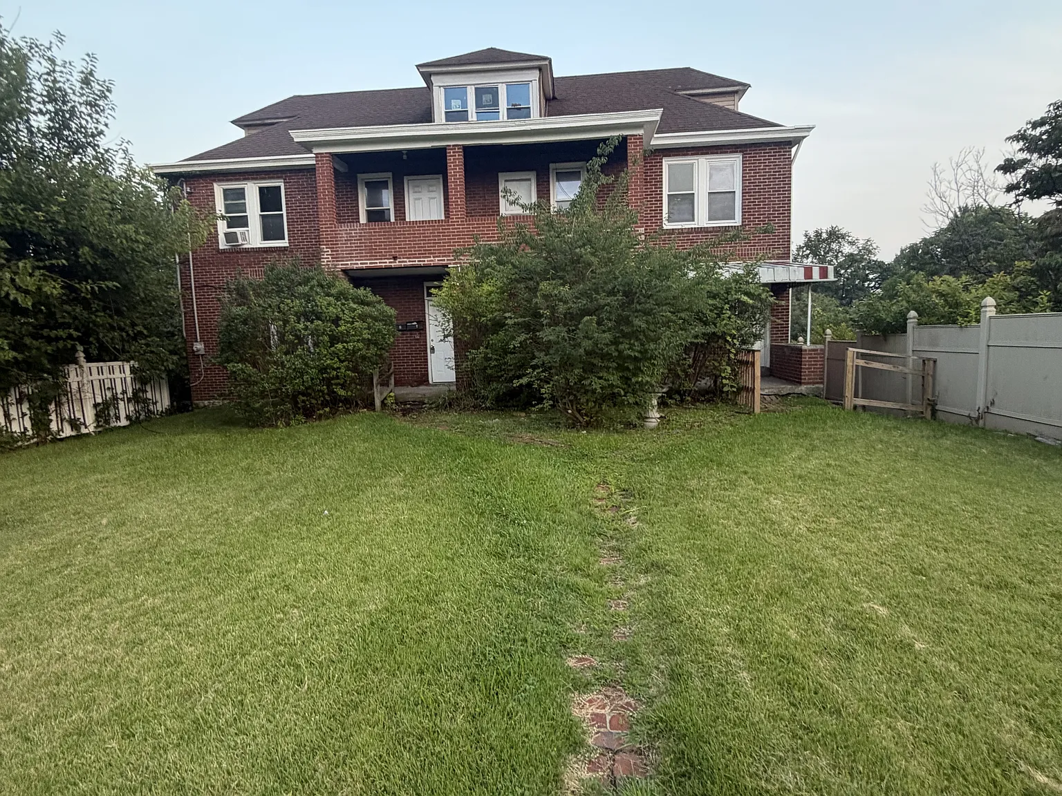1133 Maryland Avenue - 1 — Photo 1