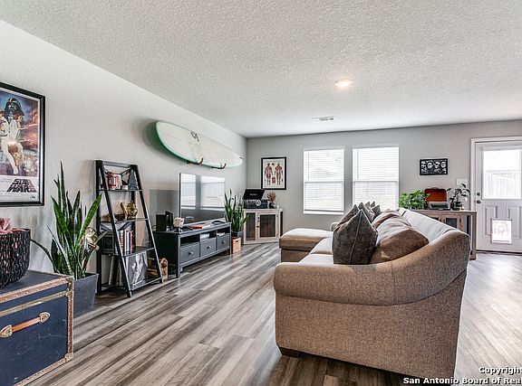 5th image of 8846 Barrow Path