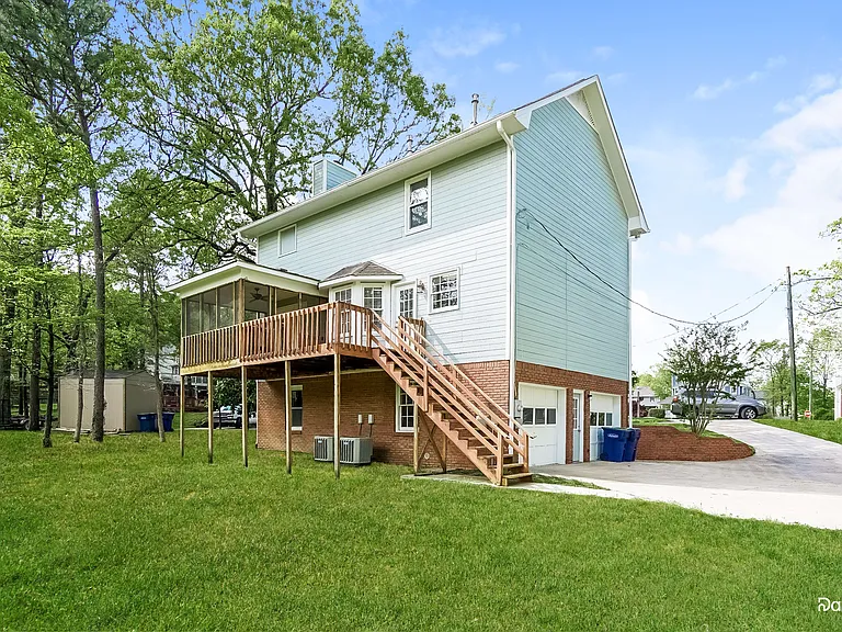 208 Little Fawn Cir — Photo 14