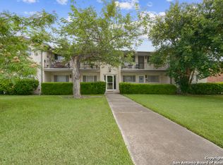 217 W Silver Sands Dr APT 2, San Antonio, TX 78216