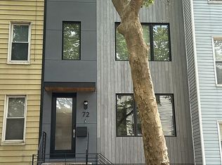 72 Powers St, Brooklyn, NY 11211