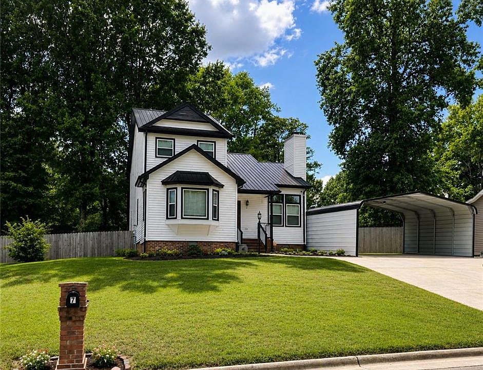 1st image of 7 Brook Pine Cir