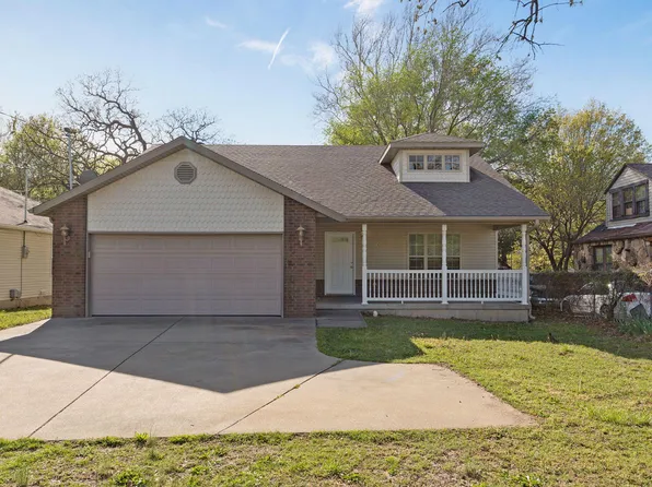 2675 N National Avenue, Springfield, MO 65803
