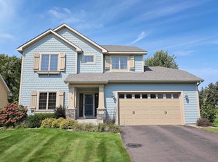 2489 Schneider Ct, Chaska, MN 55318